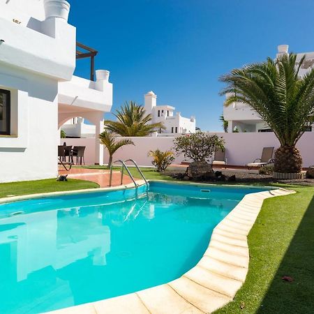 Casa Blanca Villa Corralejo Exterior photo